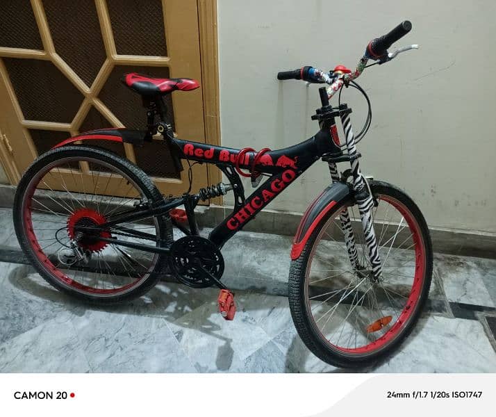 Red Bull Mountain Bicycle with 7+3 gears 6