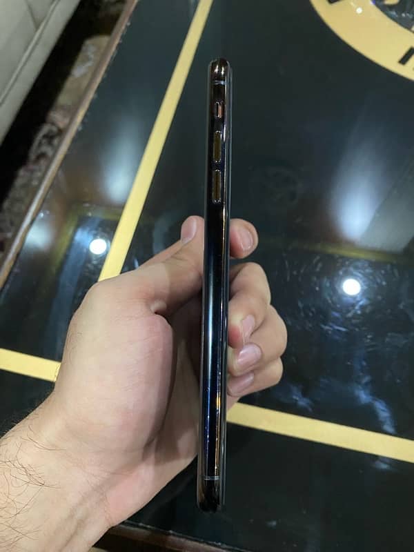 iphone 11 pro max pta approved 1