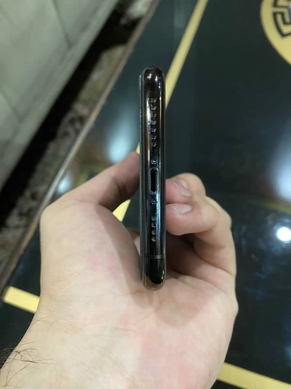 iphone 11 pro max pta approved 5