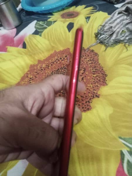 A10s daba charger sath h jinin koi masla nahi h 2