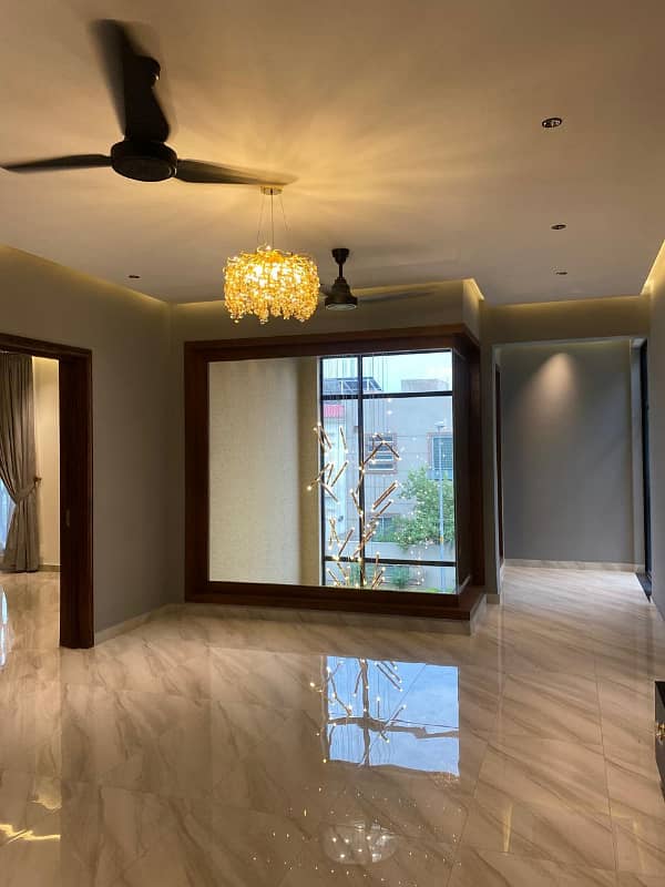 10 Marla House For Sale In Jasmine Block Bahria Town Lahore 20