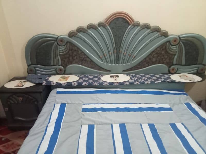 Bed with dressing and showcase 0326 4664023 0