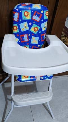 High chair with box /Baby high chair /kids high chair