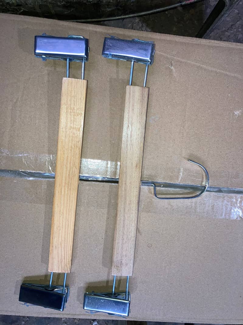 Wooden Hangers for clothes 3