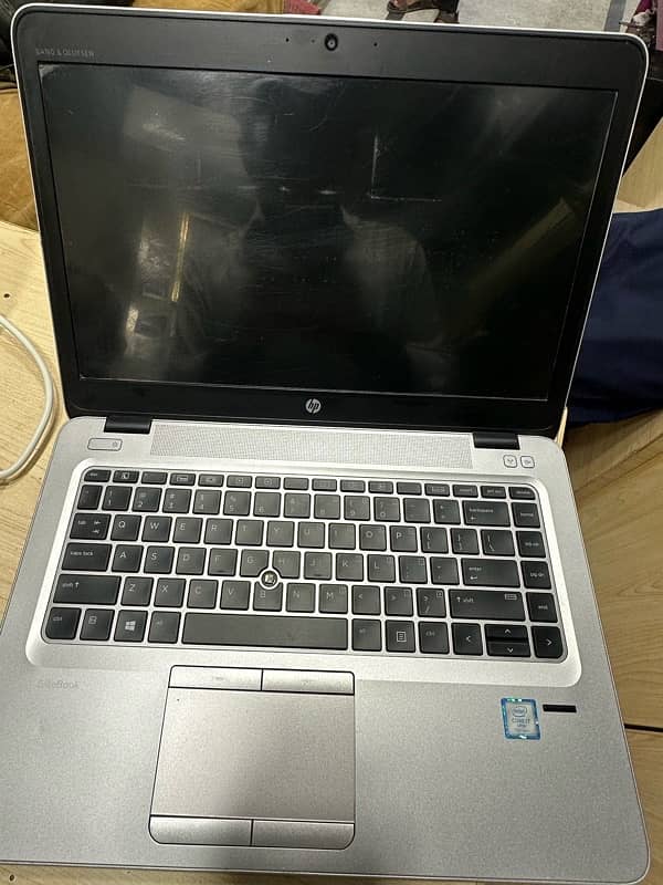 hp i7 7 gen g4 840g 10