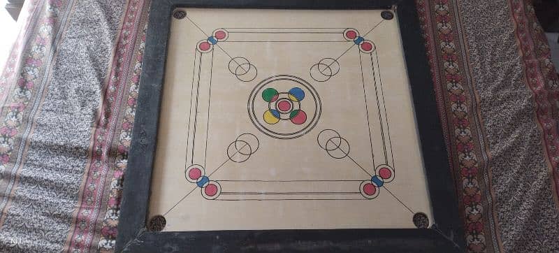 carrom board 0