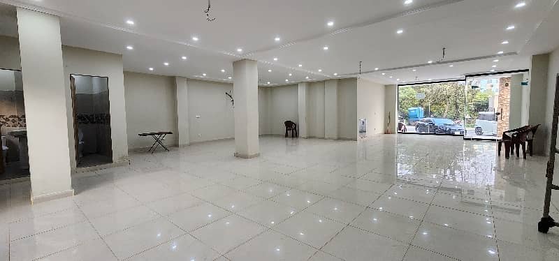 Ground floor Commercial for Rent 10