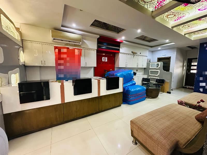 2000Sqft Furnished Office available 20