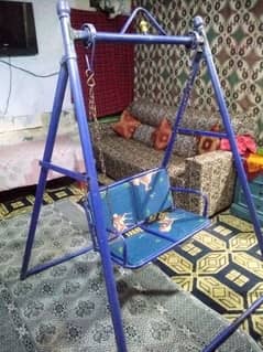 baby jhula 2 seater available for sale in excellent condition