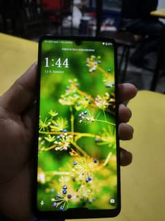 Aquos R5 5G 12. ram/256 Non PTA Gaming Phone sim1 sim2.2 month time hy.