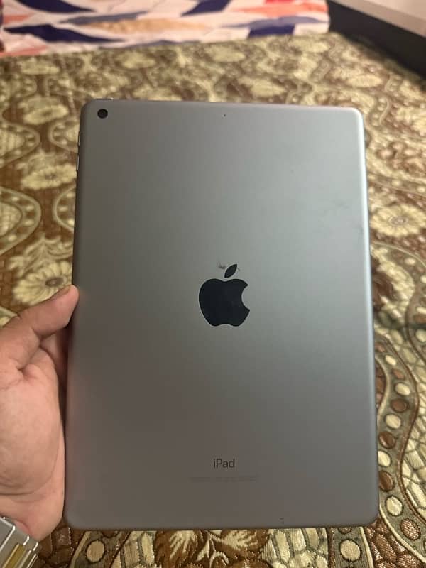 iPad 5th generation 0