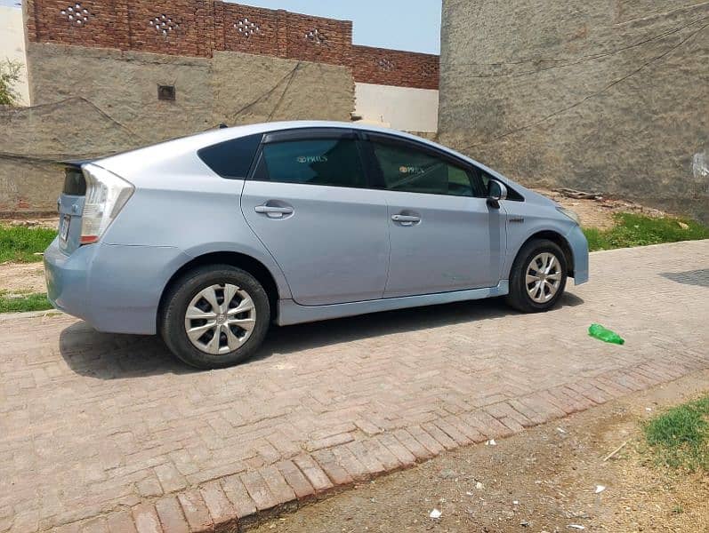 URGENT - Toyota Prius 2009/2018 3