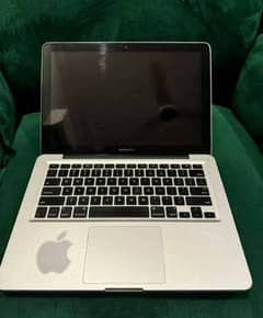 apple MacBook pro 2011 urgent sale