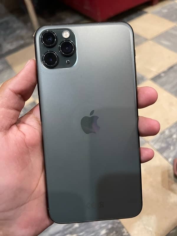 iphone 11 pro max 256 Non PTA with box 0