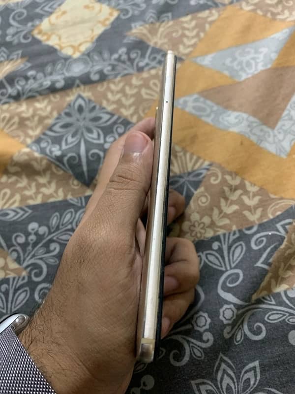 huawei mate 9 non pta 4/64gb read ad 2