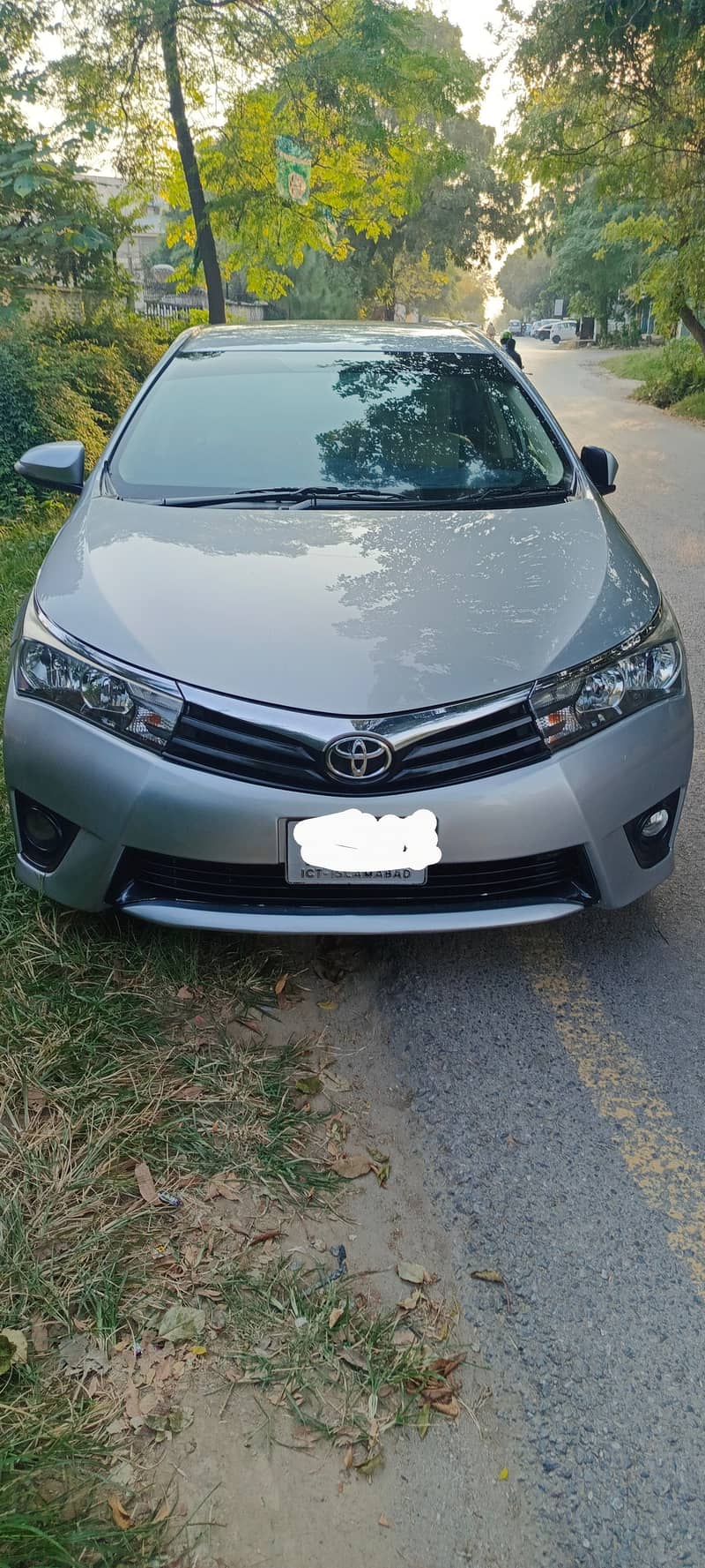 Toyota Corolla Altis 2015 Altis 10