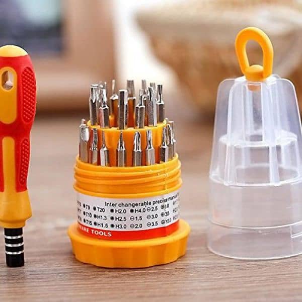 31 PCs screw drivers set 2