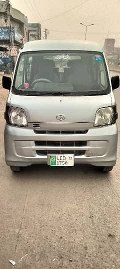 Hijet PC 2017 manual gear 20k per litre