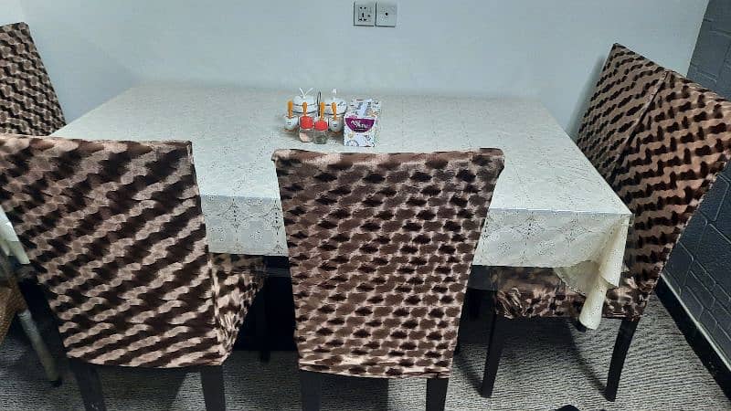 6 seater dining table 2