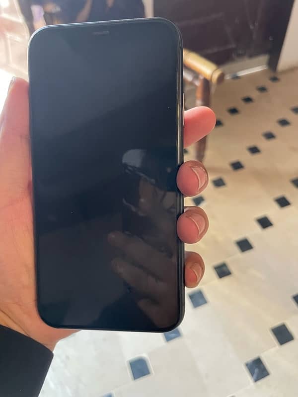 iphone 11 factory non pta 10/10 condation 1