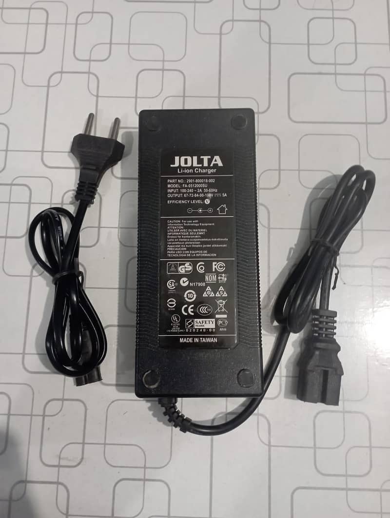 JOLTA Li-ion ELECTRIC BIKE CHARGER - 60V 5A CHARGER - 67V 5A OUT 1