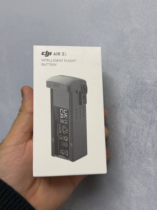 DJI AIR 3 and AIR 3S intelligent battery 0