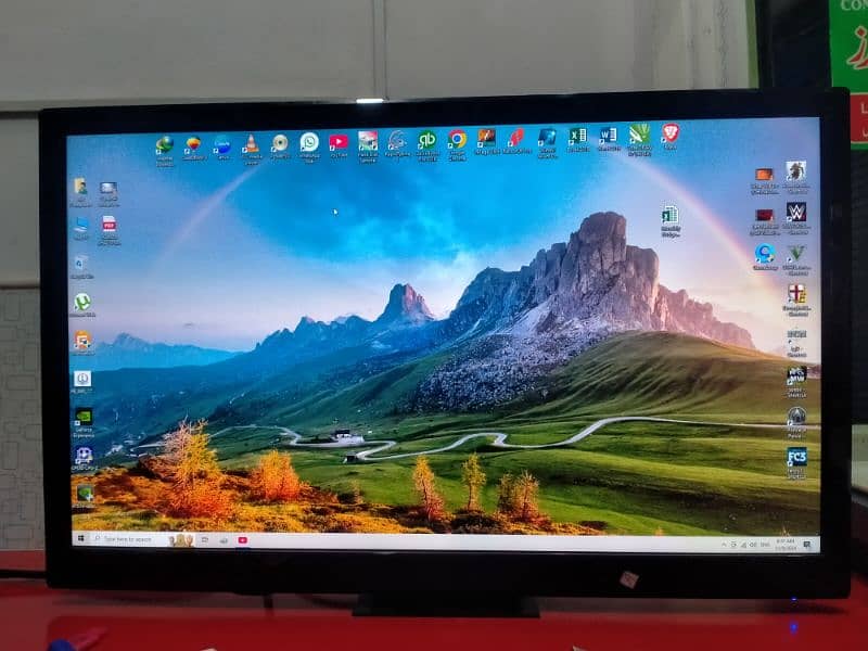 27 Inch LED 2k Display (2560x1440) 1