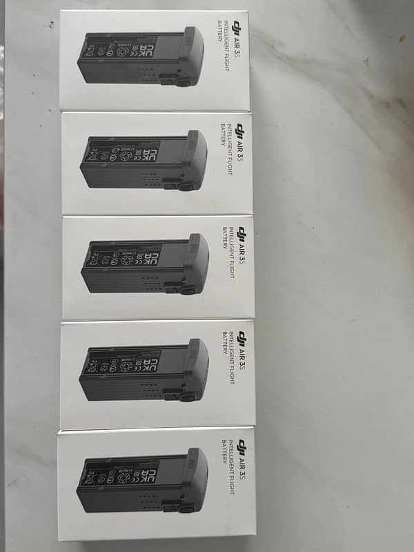 DJI Air 3 & Air 3s Batteries 3