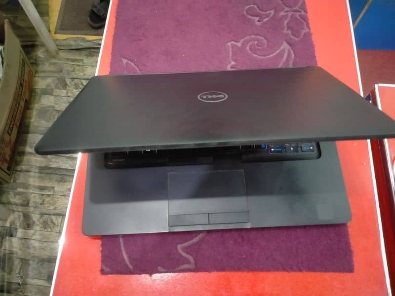 Dell Lattitude 5480 I5 6th Generation 8GB Ram/256 GB SSD M. 2 4