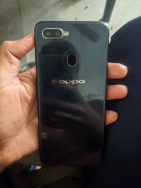 Oppo F9.4/64 0