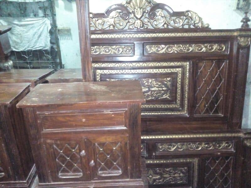 Chinioti bed/dressing/Side tables         0320-0433561 2