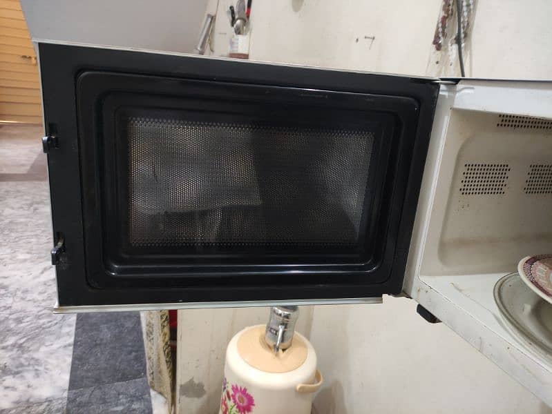 PEL Microwave pluse Grill own 23L 5