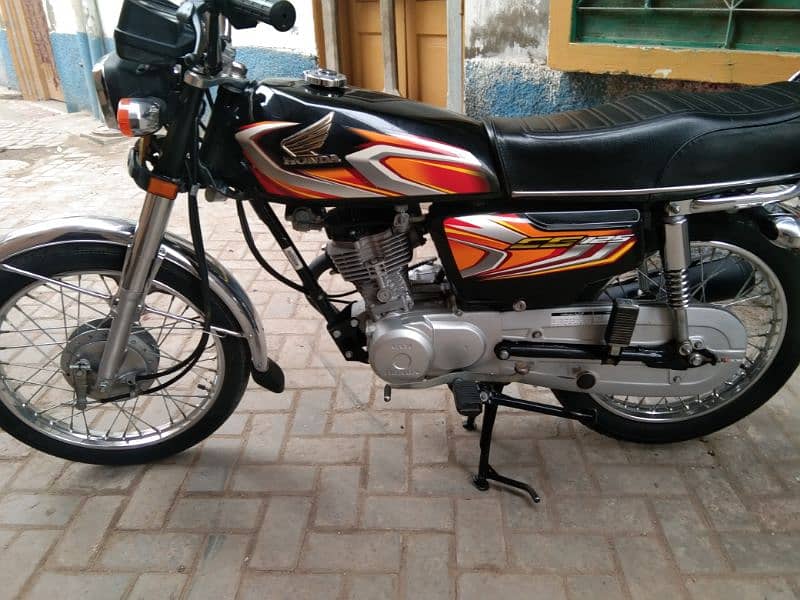 Honda 125 2022 Model 03104053750 1