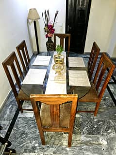 Sheesham wood dining table