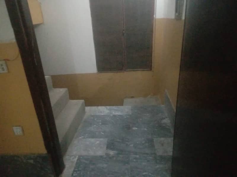 1 st floor availabe for Rent 2