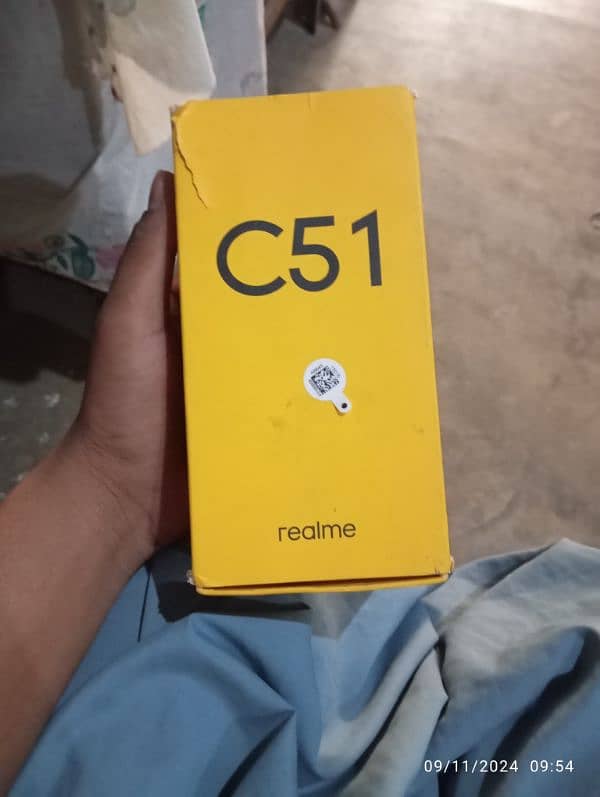 realme C51 8