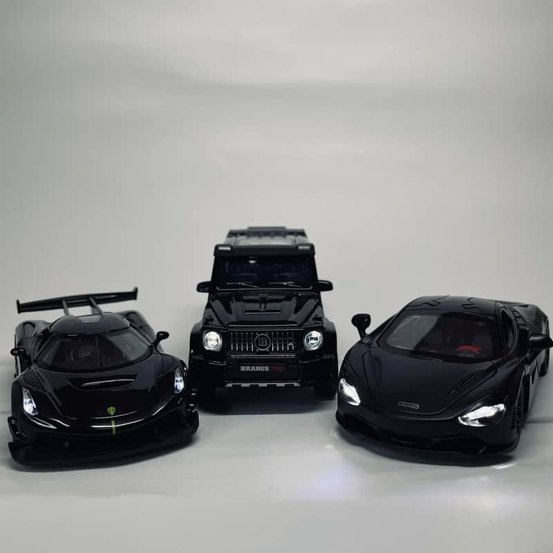 McLaren 720S Model Car Die-cast Metal body car 0