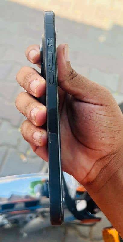 iphone 15promax 256gb NON PTA 4