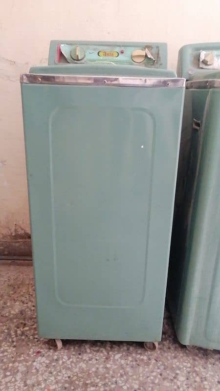 Asia Washing machine and spinner 2