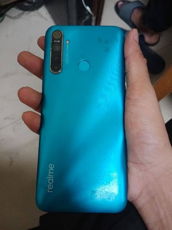 Realme 5i 6