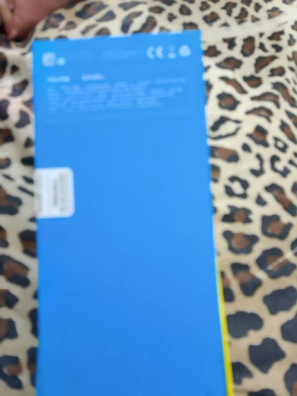 Tecno Spark 6.4/64Gb with box 3