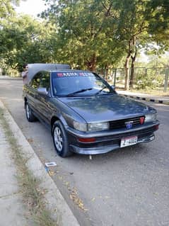 Toyota corolla E90 1990 registerd 1994 dubai import