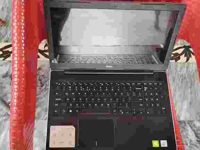 GAMING DELL INSPIRON I7 10 GENERATION 8 GB RAM WITH GRAPHICS CARD 3