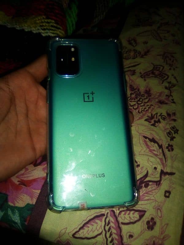 OnePlus Mobile 8T Model 4