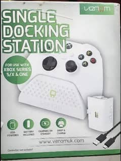 Xbox Series S and X Venom Docking Station with Battery