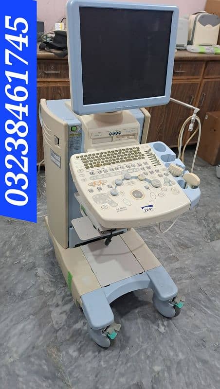 Hitachi eub-7500 (Big LCD) Japanese colour Doppler ultrasound machine 0