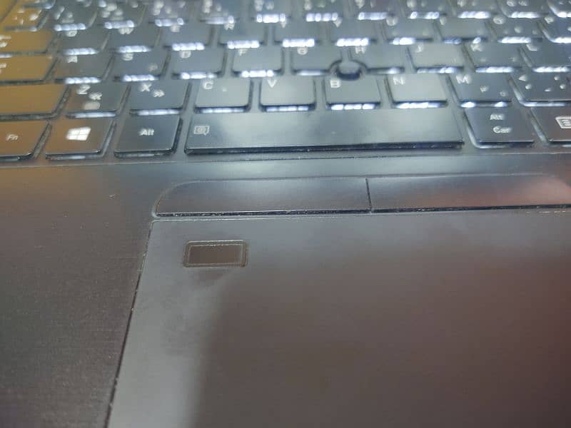 Toshiba i7 7th gen 8