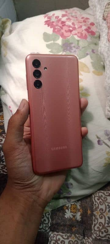 Samsung A04s 4