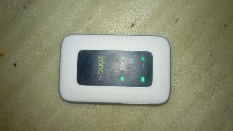 Zong 4G fiber home wifi device 2