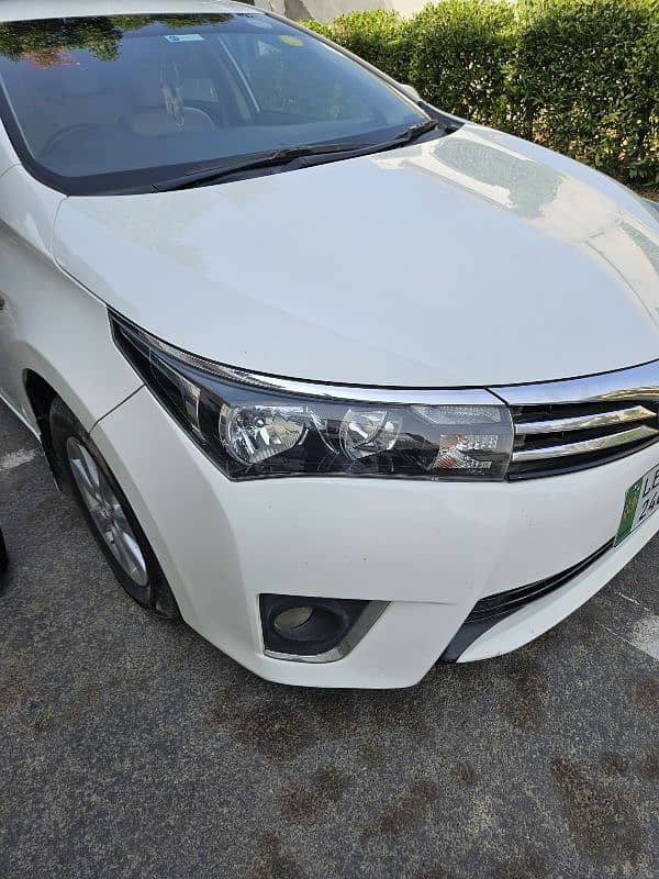 Toyota Corolla Altis 2015 1